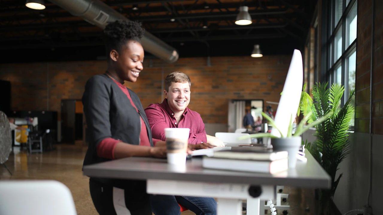 |想努力工作升职加薪，却遇到主管领导带头摆烂