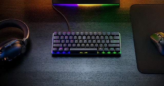 海尔|雷蛇猎魂光蛛模拟光轴迷你版上市 小巧精致售1199元