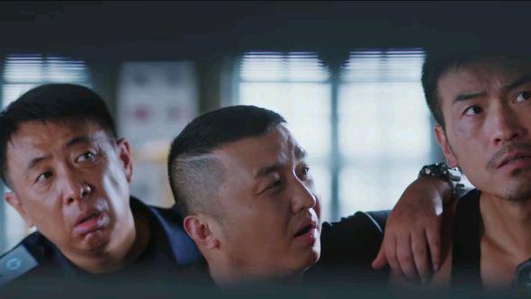 罗云熙|连刷6集《追光者》：女主人设很没礼貌，罗云熙瘦脱相无解