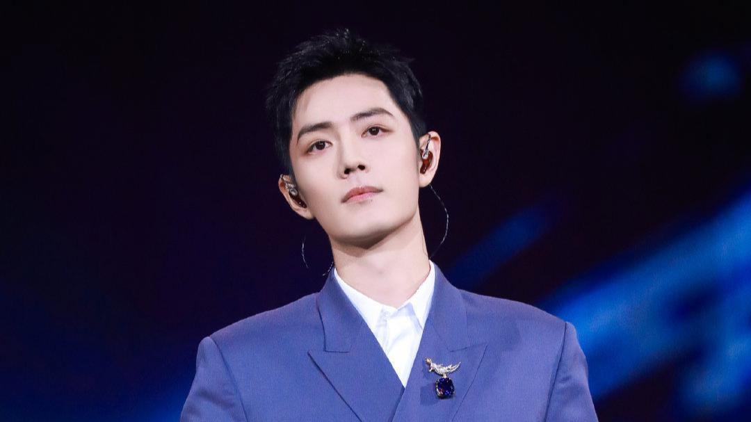 肖战|《骄阳伴我》关注列表有肖战，剧组还隐藏一条博文，肖战定妆照？