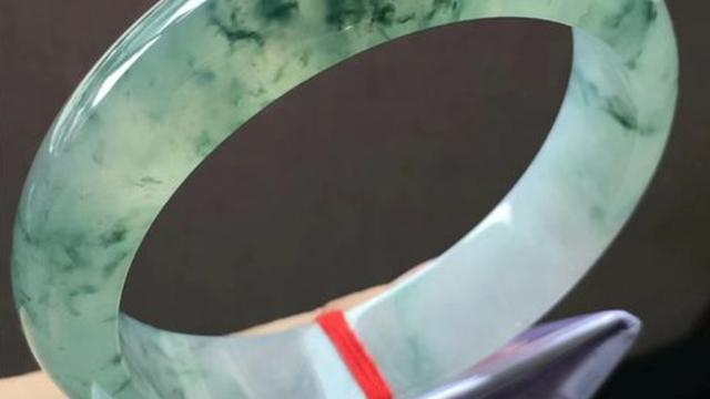 翡翠|什么是翡翠的色根？ 这篇文章告诉你