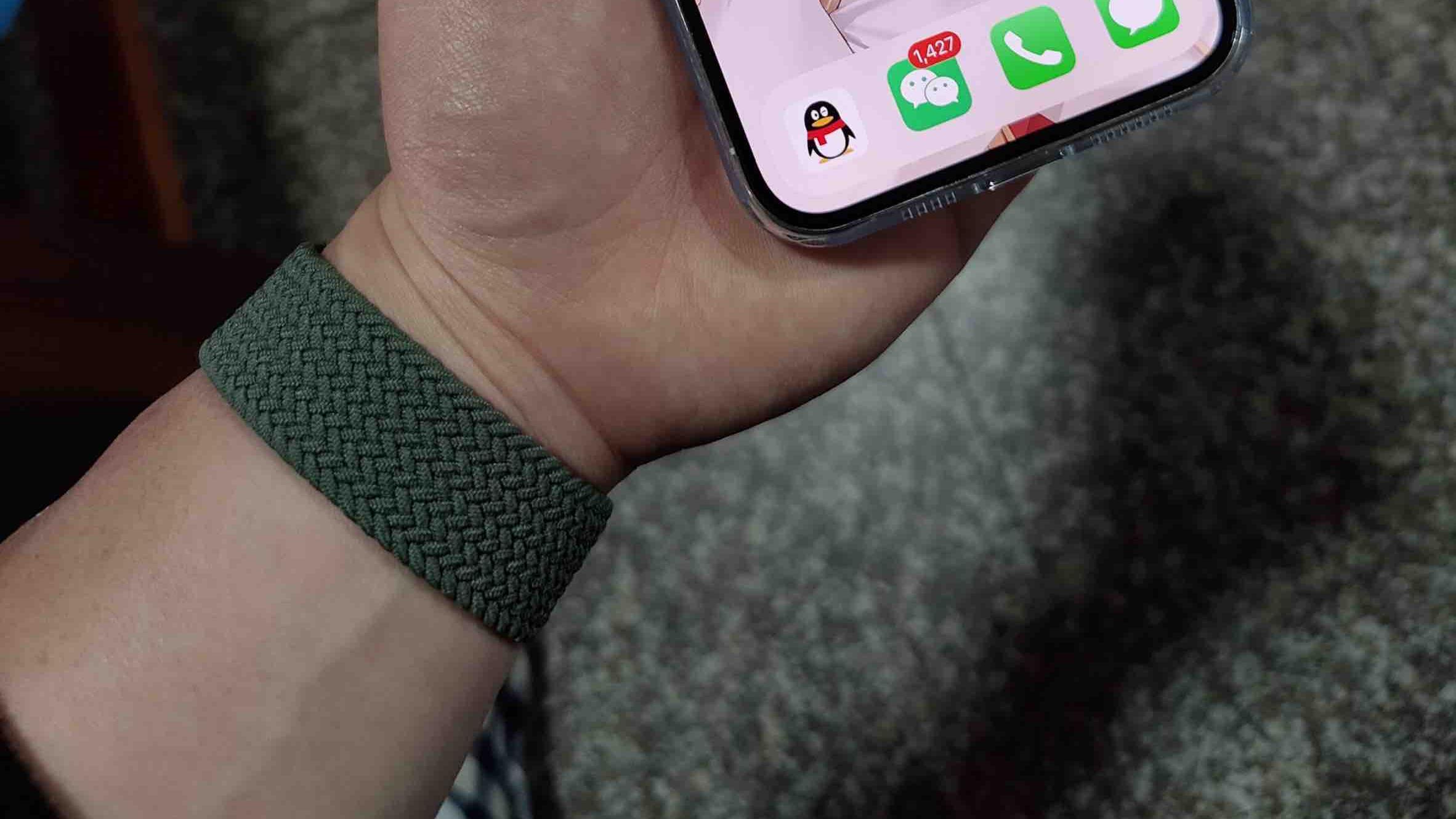 芯片|抢先苹果卡位，国产主流品牌全员入局折叠屏手机