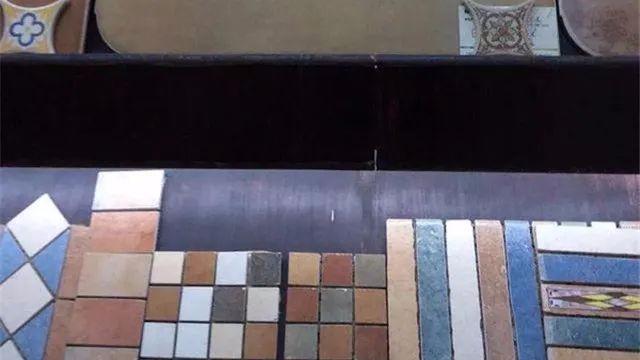 旧瓷砖上能直接铺新瓷砖吗？瓦工师傅是这样说的！