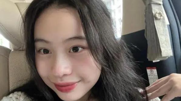 甘比|14岁刘秀桦庆生！刘銮雄贴心陪伴，无意暴露甘比的消费观