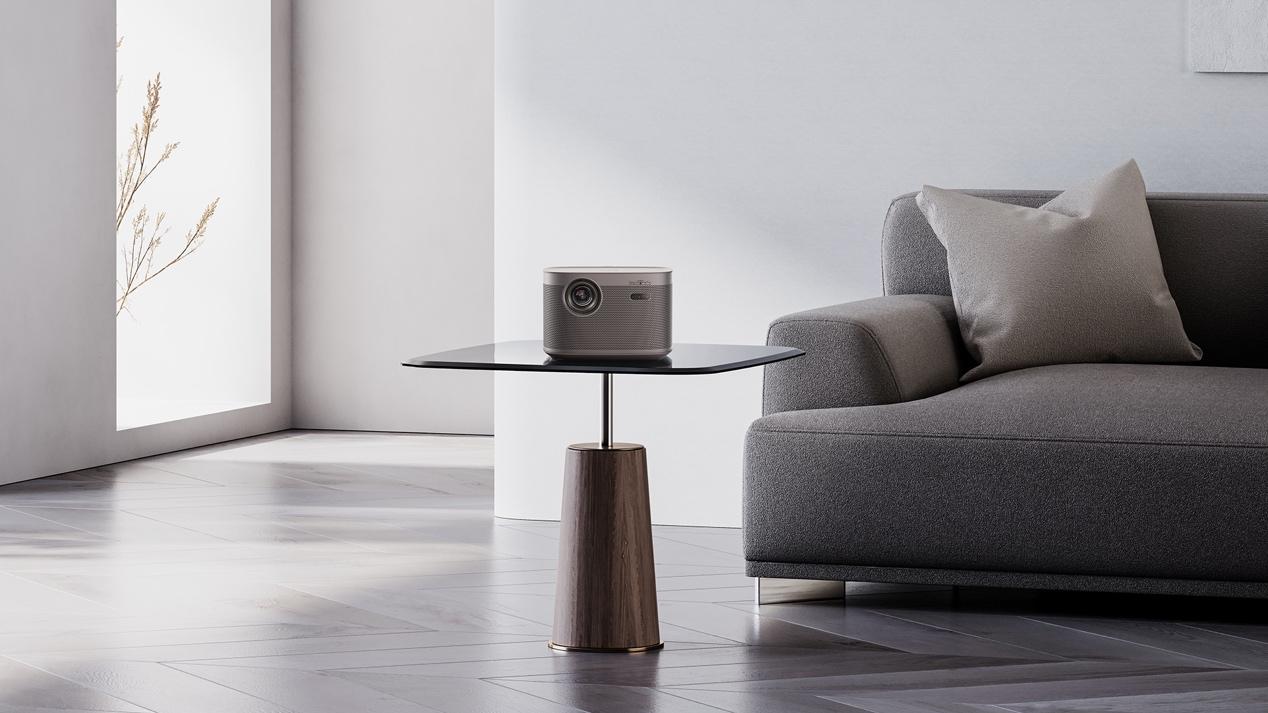 GPU|投影市场热衷“高亮”，这两个头部品牌为何主动“做低亮度”？