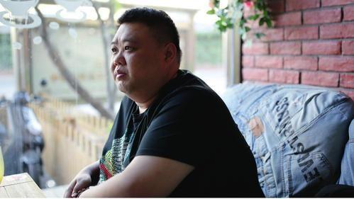 孙越 孙越深夜晒2荤1素“下酒硬菜”，遭网友调侃：您是靠实力吃胖的