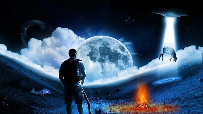 美国联邦调查局解密报告：承认有类似人类样貌的巨型外星人