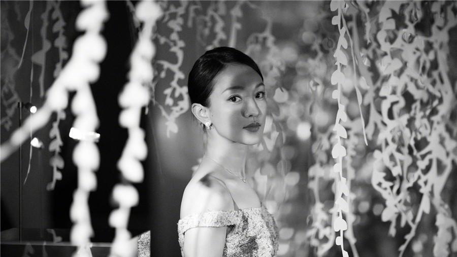 |本是人间小精灵，为何恋情总是被人关注