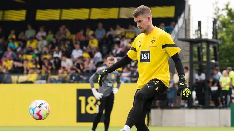 德甲|26岁前还在混半职业联赛，31岁加盟德甲豪门，他堪称足坛励志哥