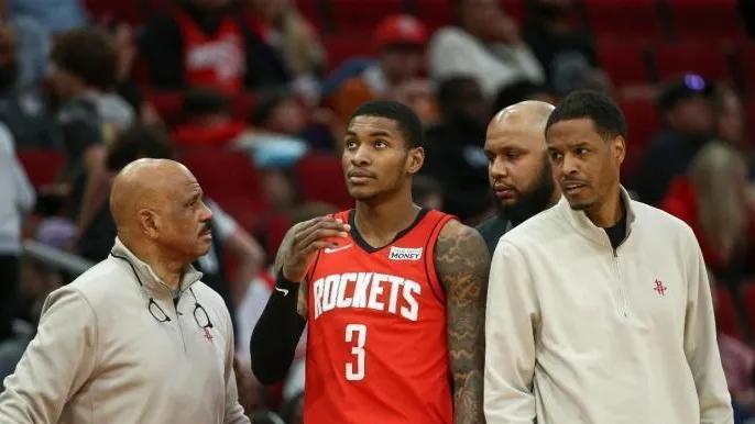 斯通心仪秃曼巴！火箭、公牛商讨3换1交易，小波特替代者浮现？