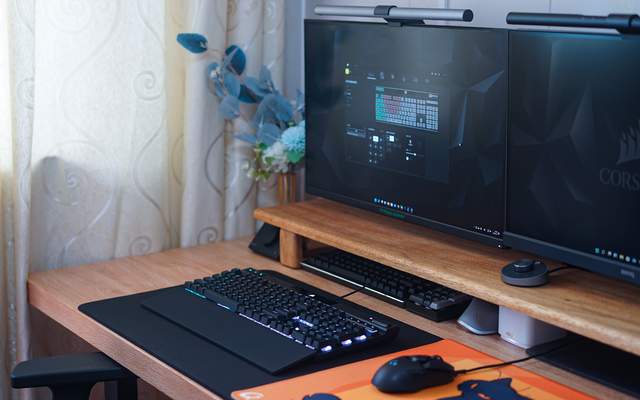 iphone12|电竞利器！美商海盗船K70 RGB PRO机械键盘测评！