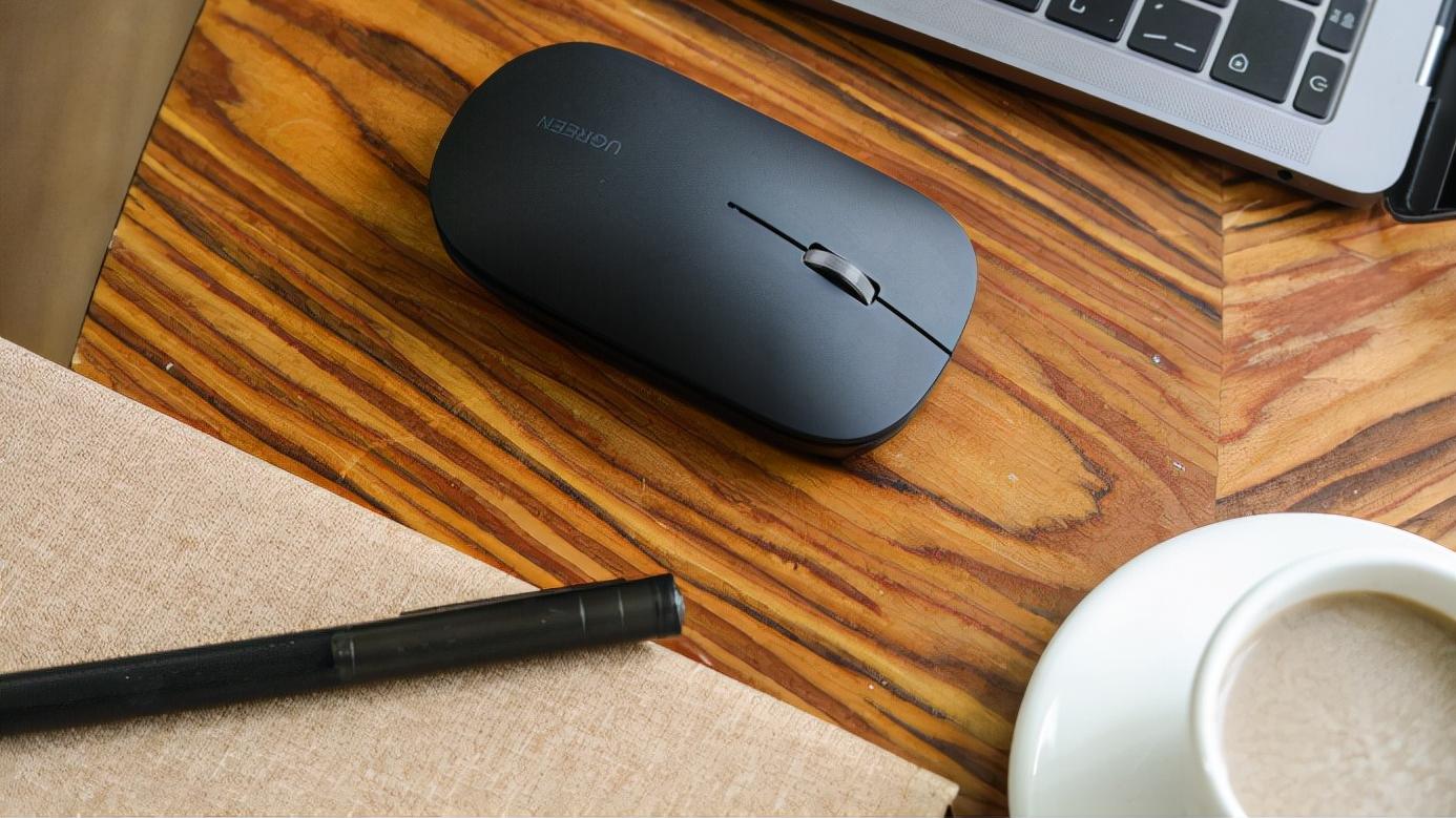 鼠标|藏不住了！这个宝藏蓝牙鼠标终于被我发现了，有颜值很能打