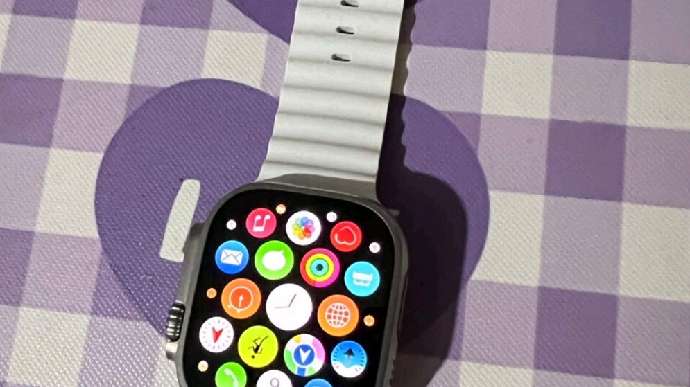 苹果|双12智能手表怎么选？差价超4K的安卓表皇和苹果最强，差距明显了
