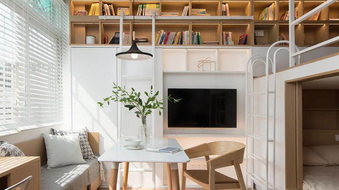 小卧室除了榻榻米，还有第2个选择，用壁橱床，收纳不少你分毫！