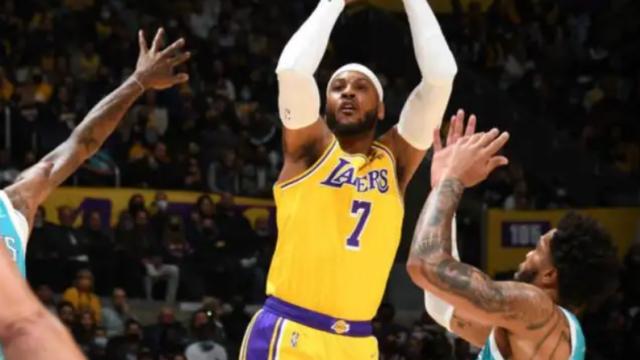 NBA诞生3笔签约！湖人好消息，火箭签约3人，勇士要签全明星老将