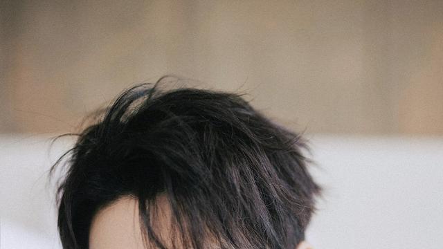 钟丽缇|龚俊到云南度假，还特意写了个假条，态度认真有点窝心