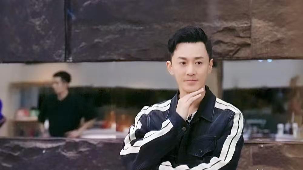 陈小春|《披哥2》五公抱团组队不是事，自选3首天王曲才真强，节目组精明