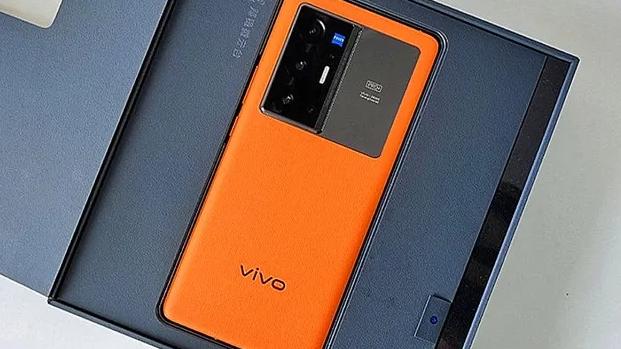 芯片|V1+芯片爆款旗舰，供不应求再次追产，仅售3699元还赠送双肩包