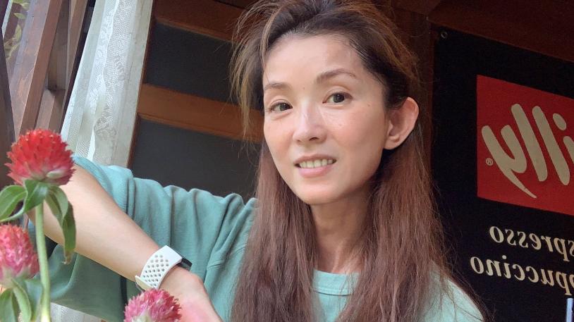 叶全真|“清纯小白花”叶全真，演苦情戏而出道，年过五十仍单身！