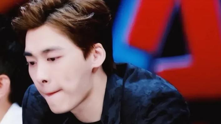 李易峰|李易峰被禁后，他代言的某款炒锅，价格从199元直降为99元