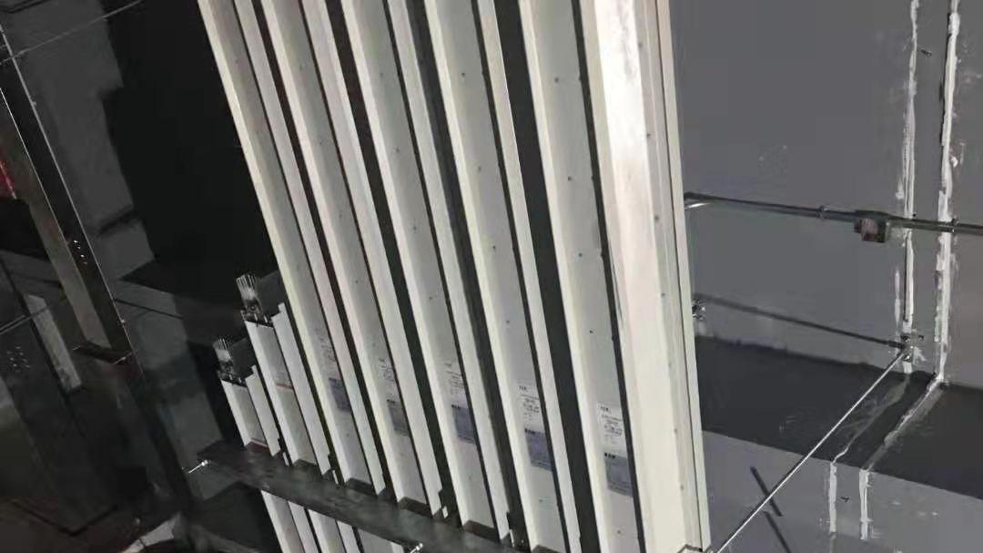 零售业|密集母线热性能和处理进水问题