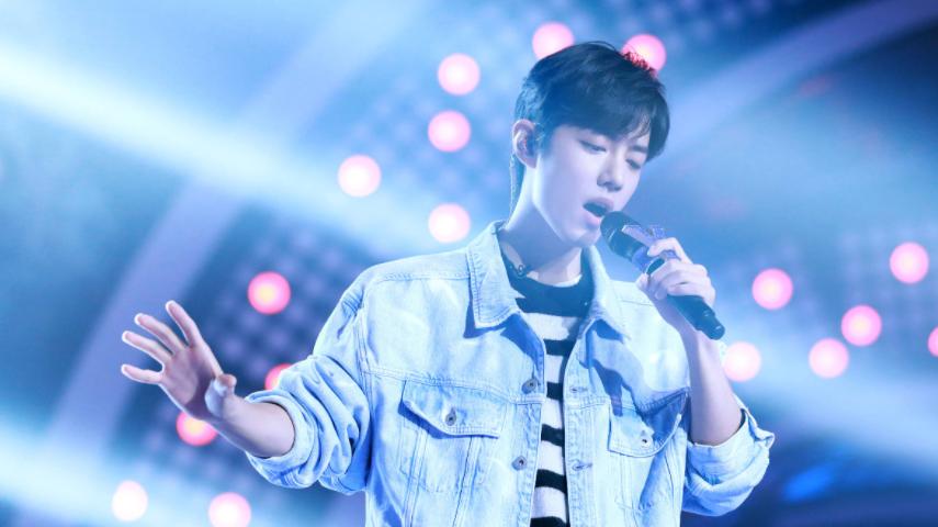 肖战|肖战面对一直支持他的粉丝泪洒舞台