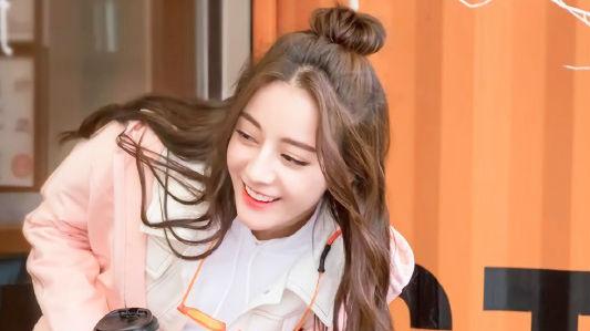 迪丽热巴|赵丽颖·迪丽热巴真的有那么傻白甜吗？