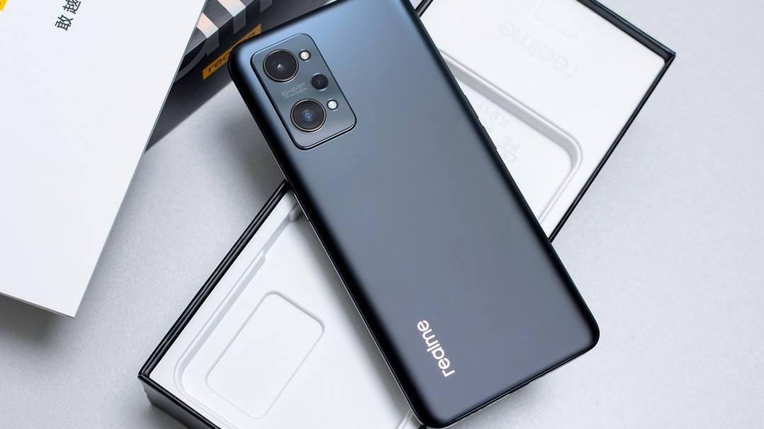 电池|8月底换手机，这四款千元机价格实惠，性能强劲，性价比非常高