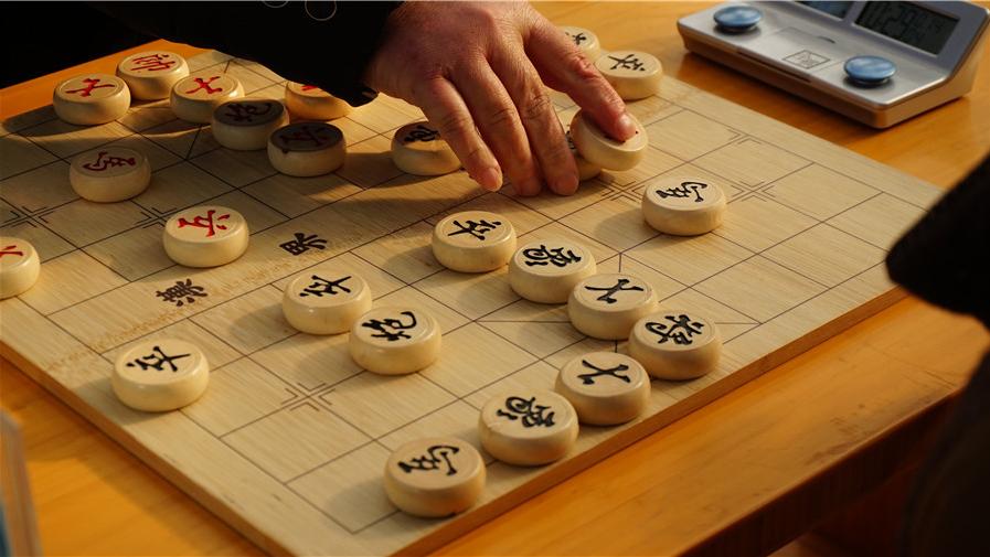 |职场如棋局，不推不动的是卒，借力就打的是炮，你想做哪个？