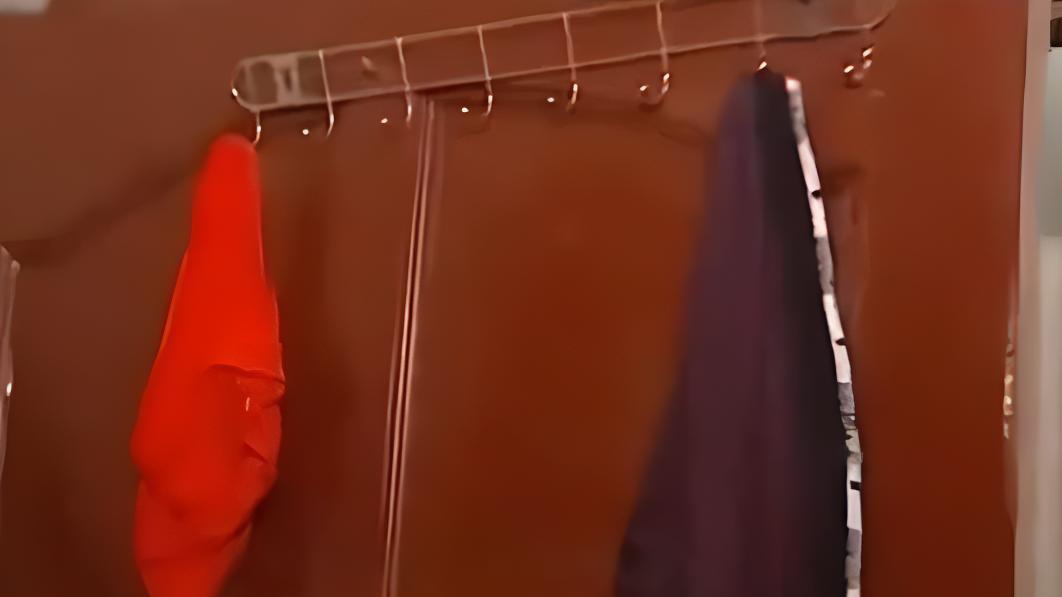 纪实：女子怀孕8个月，丈夫还以为是自己的，捉奸时被窝还是热的