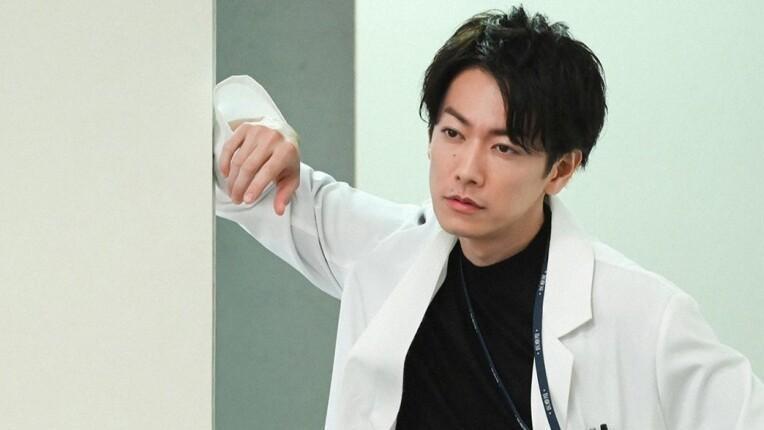 佐藤健|日剧男神佐藤健被指渣？恋上人妻广末凉子，社交媒体撩已婚粉丝