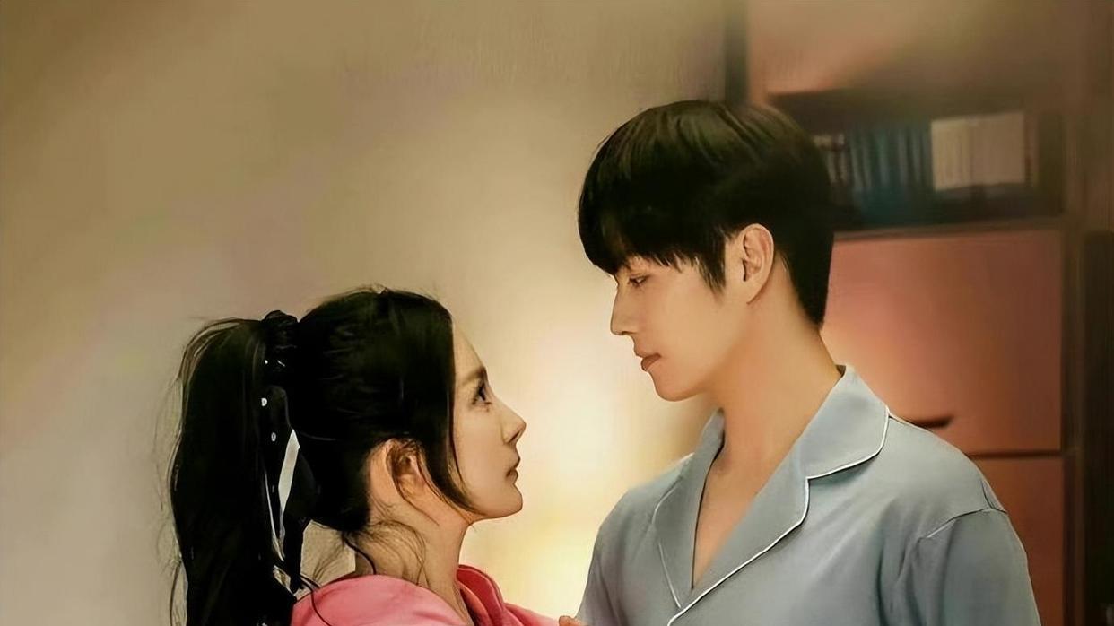 许凯|杨幂新剧临时被撤，出演精英律师，和许凯姐弟恋，剧情被嘲太老套