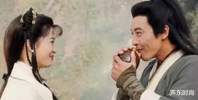 吕颂贤|夫妻26年坚持“禁欲”, 为的是不变老, 网友：得有多爱啊