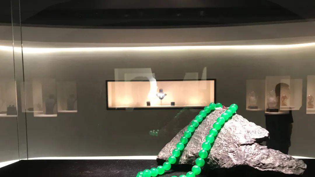 翡翠|为什么高货翡翠不轻易示人？