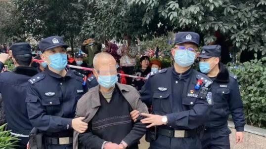 2021年，福建全职宝妈吃饭时却离奇失踪了，公公：已经变成粪水了