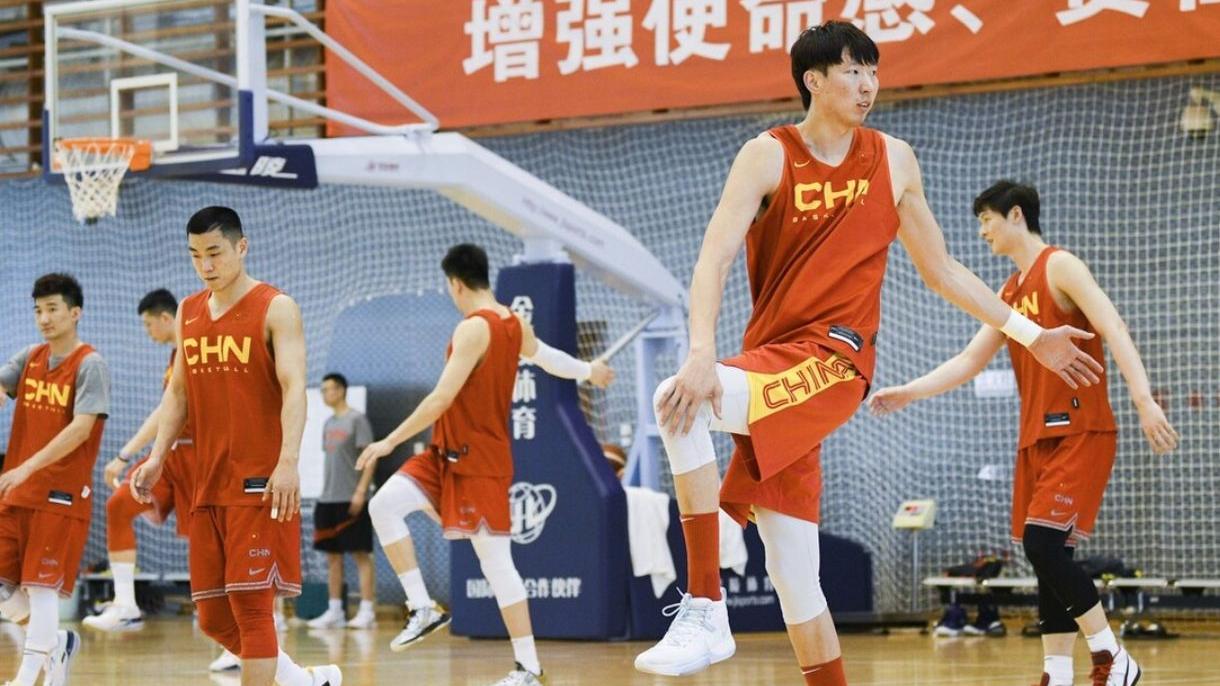 中国男篮|多名球员感染新冠！男篮紧急征召多位“替补”，其中一人饱受争议