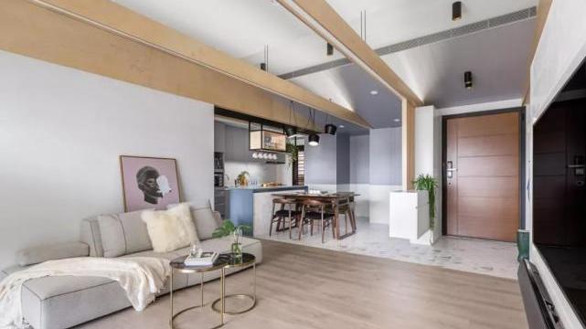 老公不听劝非要把客厅垫高10公分，完工后我懵了，太实用了！晒晒