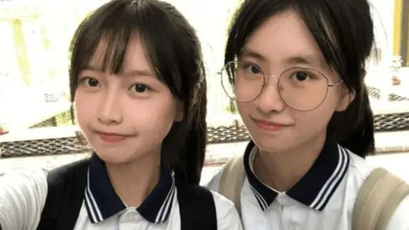 刘海 初中生的新潮流？“鲶鱼须”和宽大衣服是标配，家长直呼看不懂