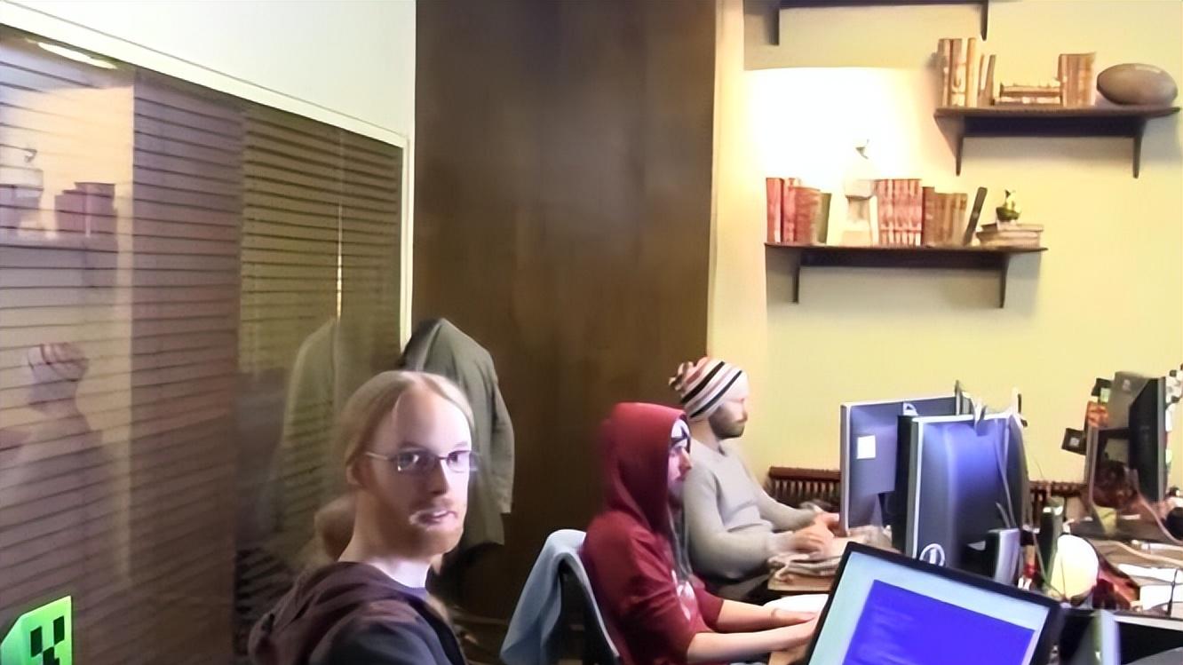 运势|我的世界：真实体验？记录在Mojang办公室“上班”的一天！