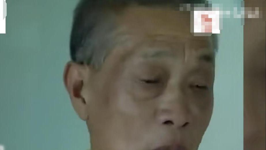 公公逼走儿媳不给抚养费，得知儿子不能再生后悔了：让我看眼孙子