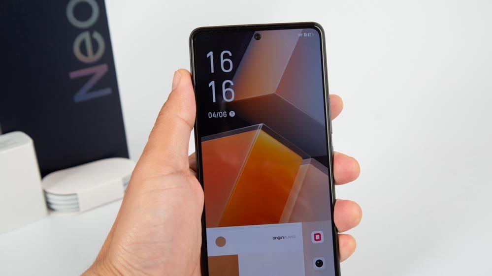 iqoo|iQOONeo6评测：有颜有料，同价位产品的最佳选择之一！