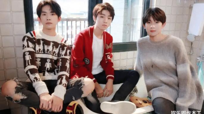 易烊千玺|圈内人爆料千玺被骂到自闭，与工作人员说话开始结巴，网友：心疼