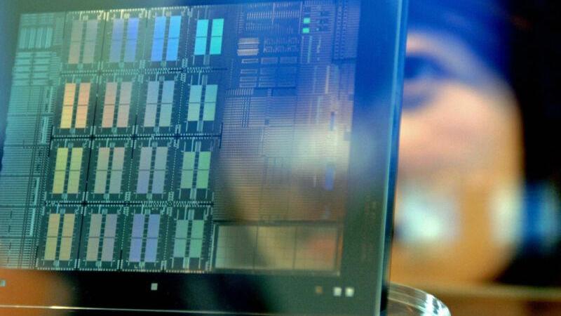 芯片|库存时间不超过5天！全球芯片短缺的一开始，英特尔犹豫不决