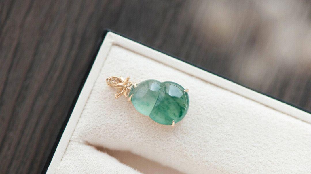 葫芦|经典永不过期，翡翠葫芦吊坠