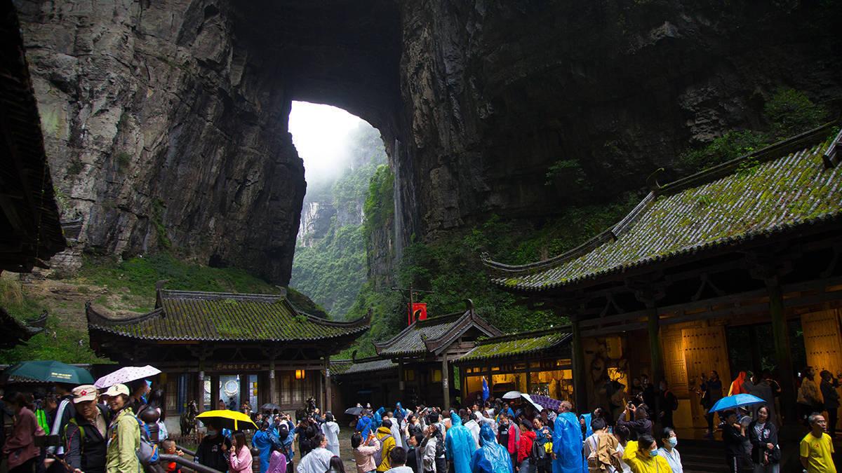 杭州|重庆被评为中国人最想去的旅游城市，这个地方是黄金级目的地
