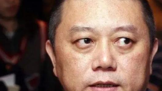 王朔|2004年，冯小投资3000万拍摄《天下无贼》，可戏拍到一半就拍不下去了