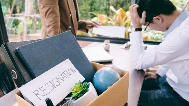 银行|辞职，领导和我讲条件，让我把他要求的事情搞定，我该怎么办？