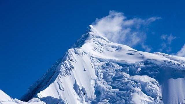 南极洲大陆几乎被冰雪覆盖，却是世界上最干旱的大陆？