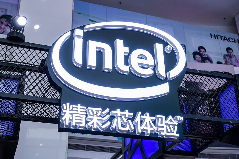 笔记本电脑|后悔断供了?两大美企传来消息,网友:反击起作用了