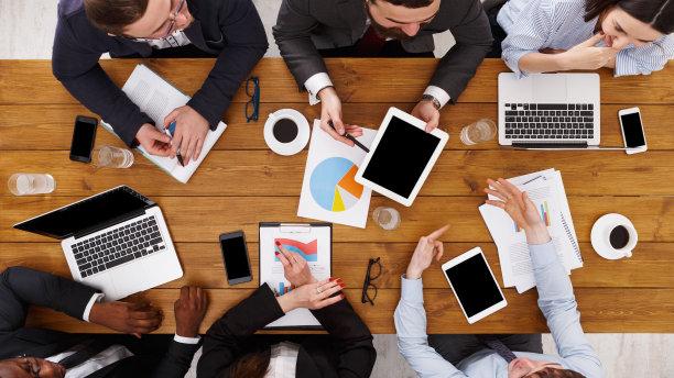 |领导同事关系好，只要把握这三个原则，就会赢得尊重